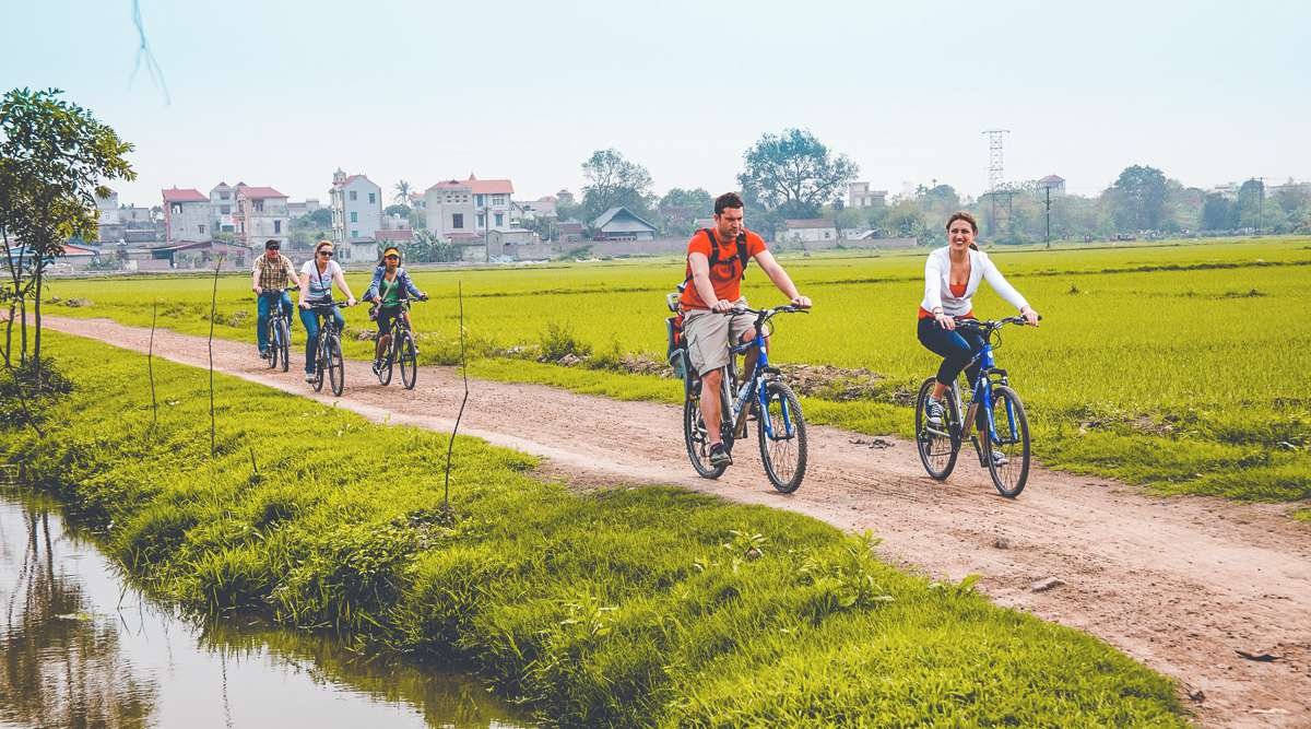 Hanoi Countryside Cycle Trip 1 Day Song Phuong Village